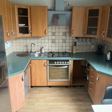 Apartamenty Jablonowa Zielona Gora  Bagian luar foto