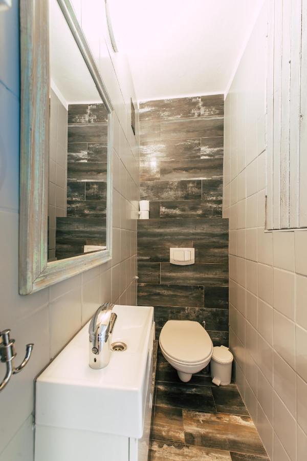 Apartamenty Jablonowa Zielona Gora  Bagian luar foto