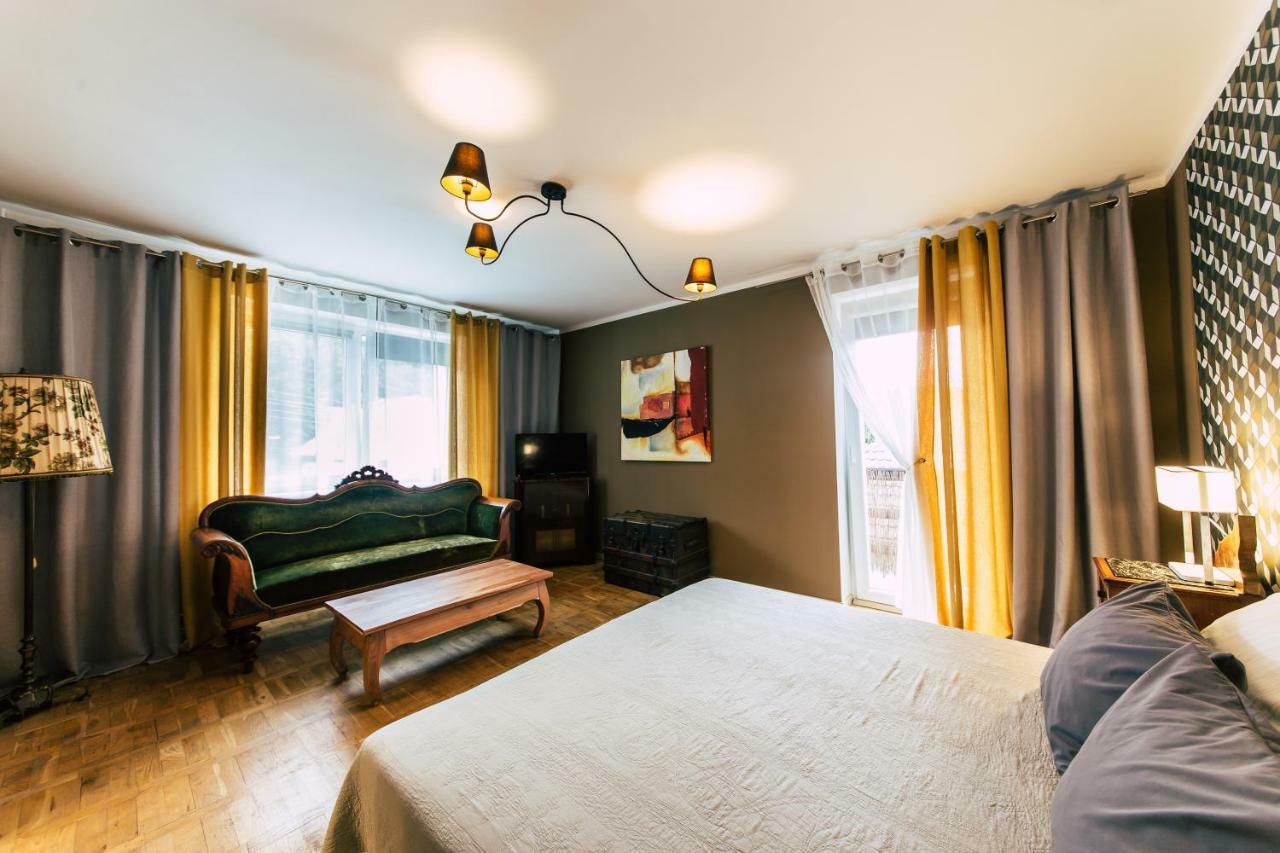 Apartamenty Jablonowa Zielona Gora  Bagian luar foto